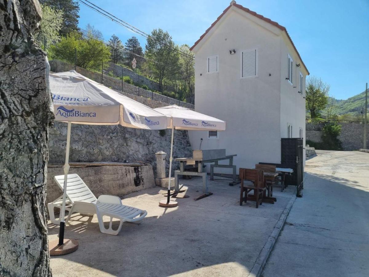 Apartmán Porto Njegusi A1 Cetinje Exteriér fotografie